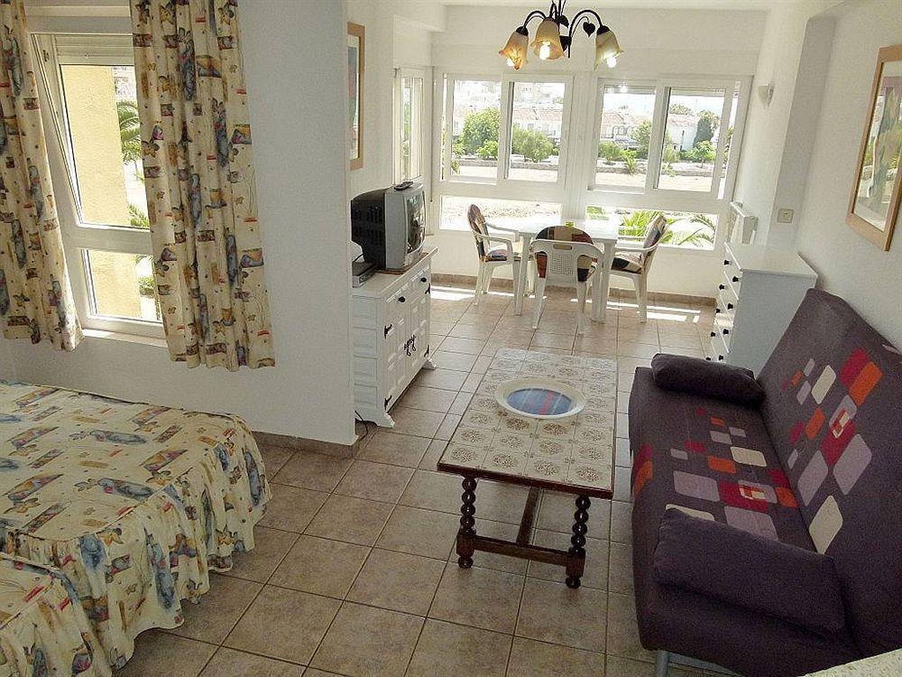 Apartamentos Intercentro Torrox-Costa Ngoại thất bức ảnh