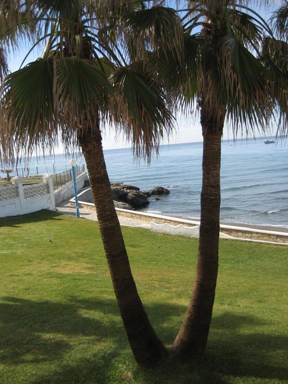 Apartamentos Intercentro Torrox-Costa Ngoại thất bức ảnh
